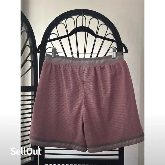 KITH Men's Pink Mesh Athletic Shorts Size M Breathable Summer Wear - Picture 2 of 3